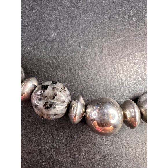 NEW Larvakite and sterling silver necklace - Picture 4 of 16